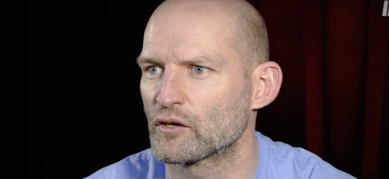 HONOURING KIPPER – ROBYN REGEHR